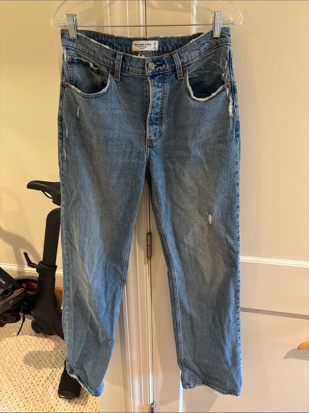 Abercrombie & Fitch The 90s Baggy low rise Jean